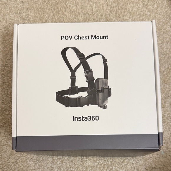 Insta 360 Accessory Kit - Picture 3 of 6